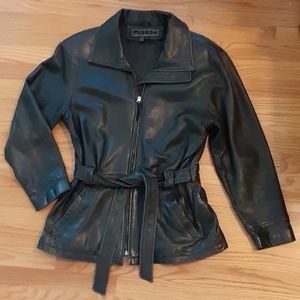 REAL leather jacket. 🔥